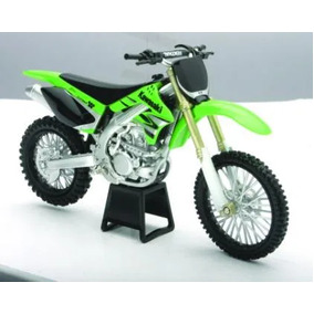 New Ray Kawasaki KX450F 1:12 Scale Model