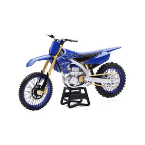 New Ray Yamaha YZ450F 2022 1:12 Scale Model
