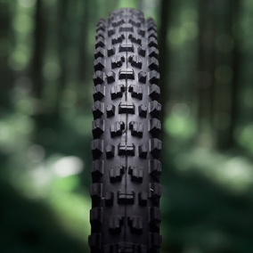 e*thirteen Grappler Tire 27.5 x 2.5 - Radial Casing (Momentum Compound)